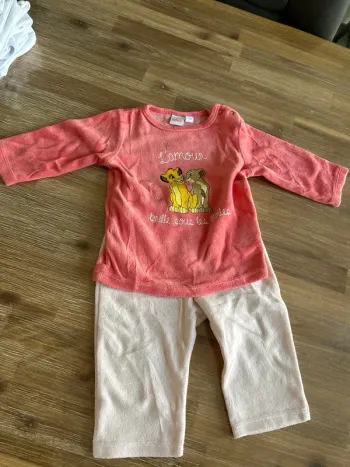 Pyjama, fille