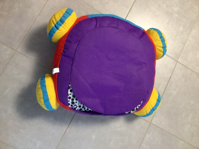 Voiture peluche - photo numéro 3