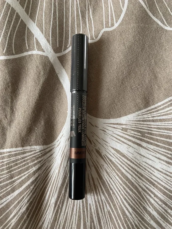 Nudestix teinte immortal bruns yeux
