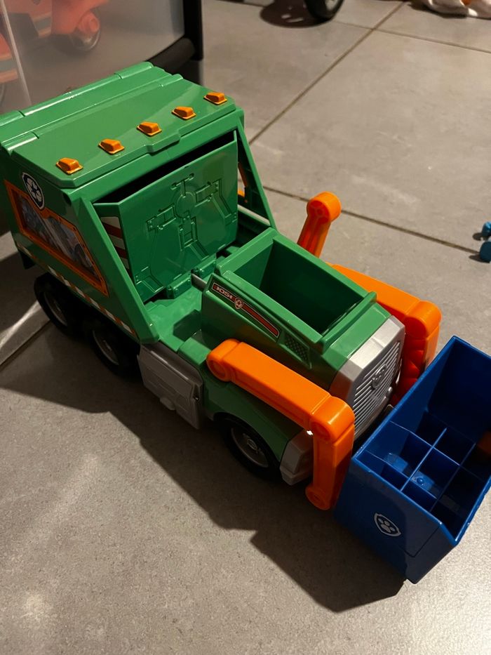 Camion éboueurs Rocky