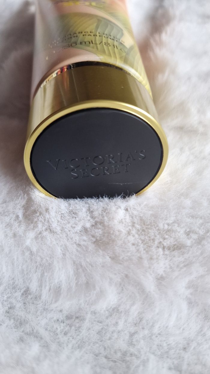 Bare Vanilla Sol Lait Parfumé Corps Victoria's Secret - photo numéro 5