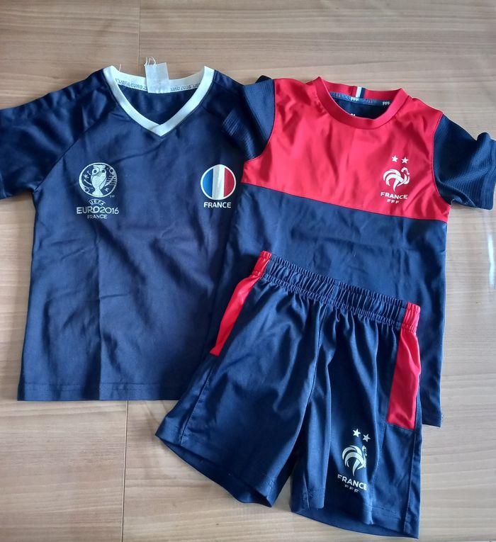 Lot de vêtements 6 ans - photo numéro 8