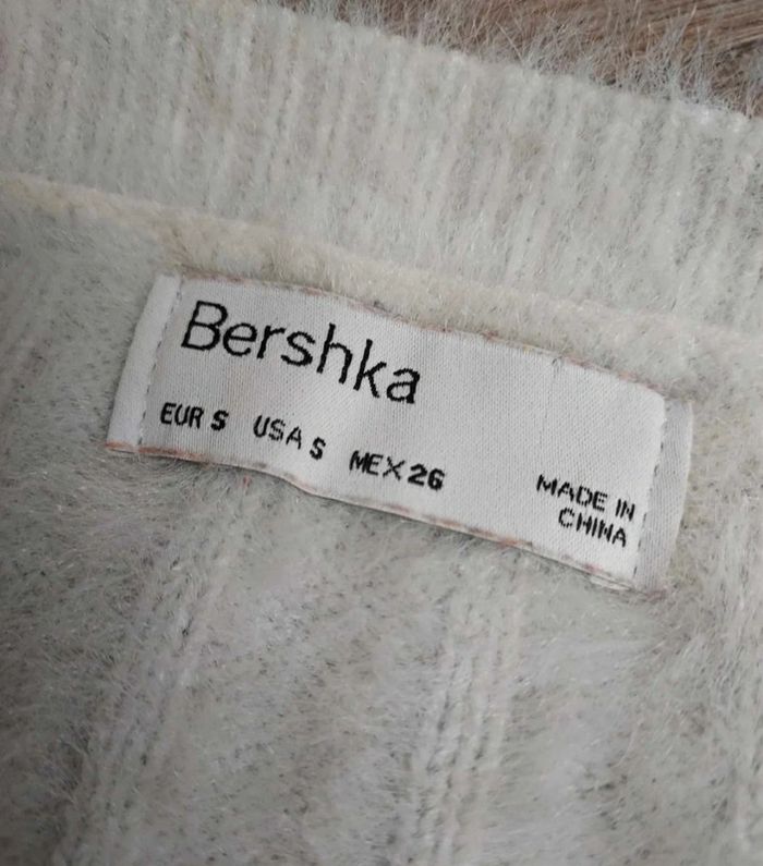 Joli pull Bershka dégradé de couleur
Taille S - photo numéro 4