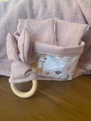 Panier avec lingettes lavables + anneau de dentition