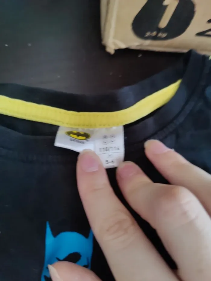 T shirts batman 5-6 ans - photo numéro 2