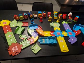 Lot tut tut bolides vtech avec circuit 9