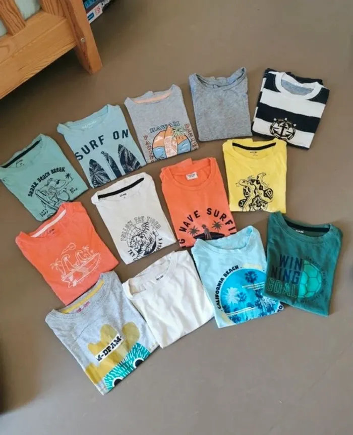 Lot vêtements 5 ans - photo numéro 2