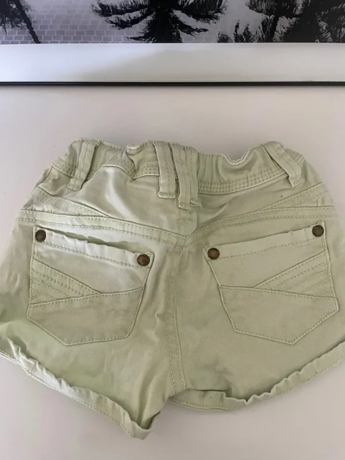 Short vert bel&bo taille 98cm - photo numéro 2