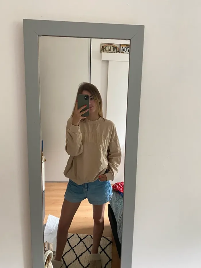 Sweat beige « Sandshell » Kiabi