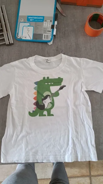 Tee-shirt  T.S ( 7-8ANS)