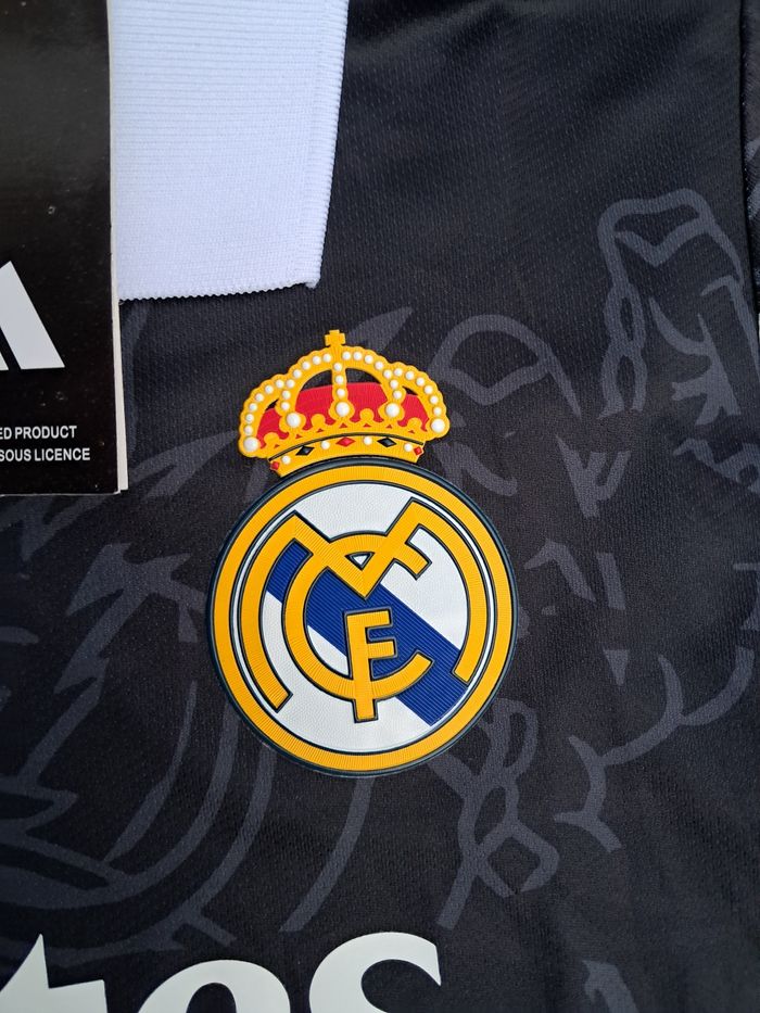 Maillot Concept Real Madrid Noir • Neuf avec étiquette - photo numéro 5