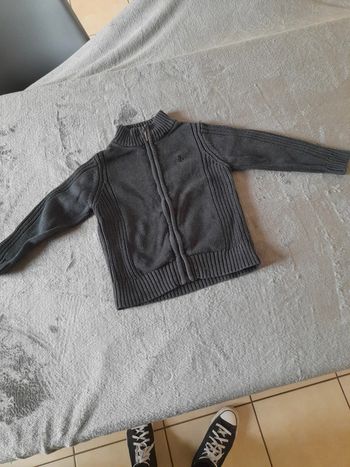 Gilet zippé 4 ans