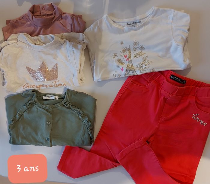 Lot vêtements fille en 3 ans ( gilet, sous pull, pantalon)