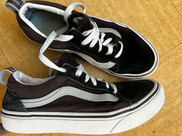 Vans 35 bon état avec ses imperfections