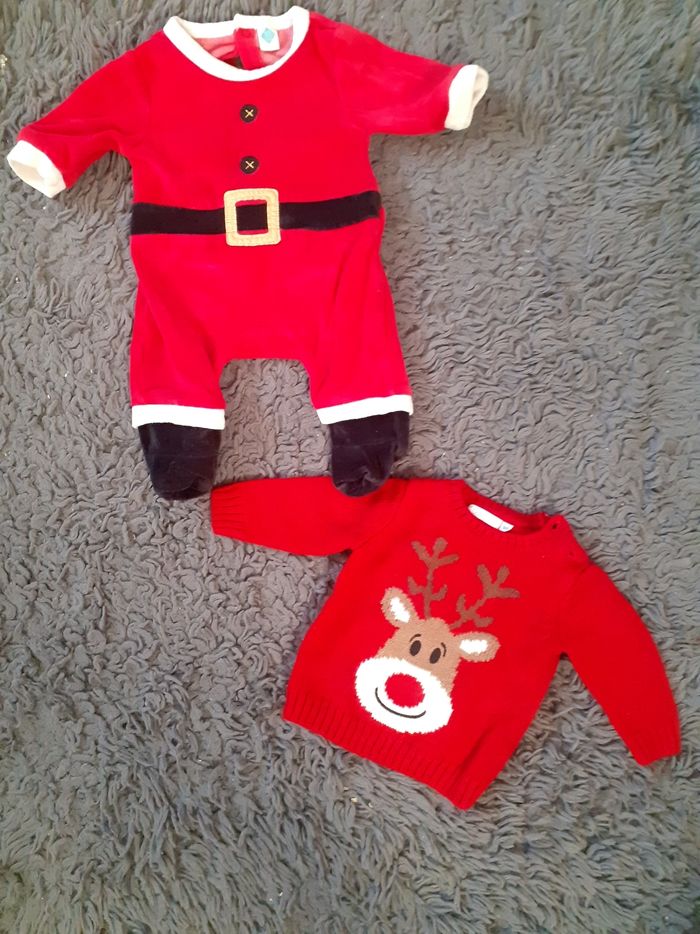 Lot pyjama et pull Noël 3 mois