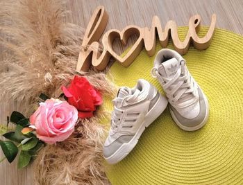 Basket adidas taille 21