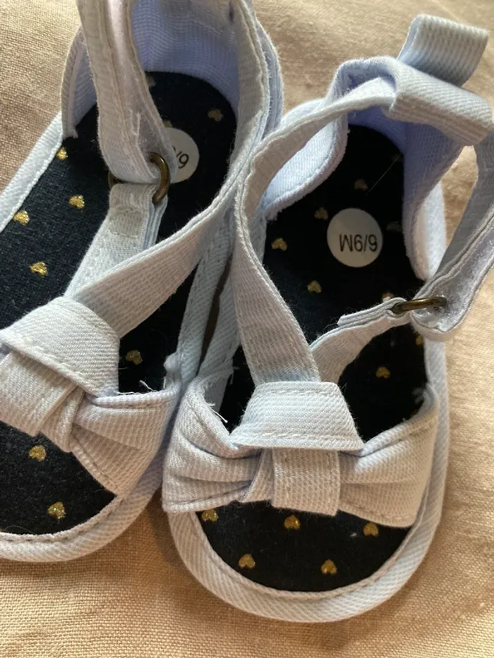Chaussures 6/9 mois - photo numéro 4