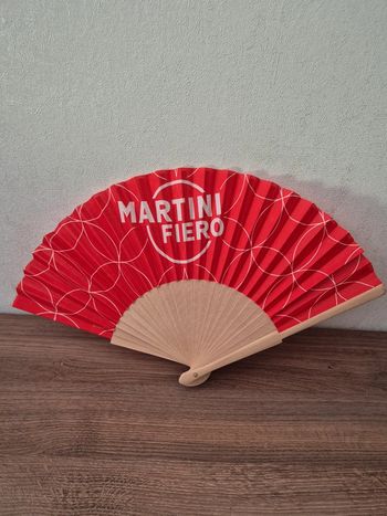 Éventail 23 cm Martini Fiero