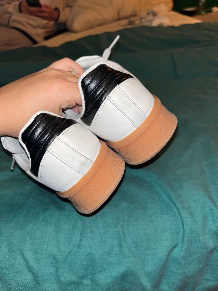 Basket Adidas  Samba XL taille 37.5 - photo numéro 2