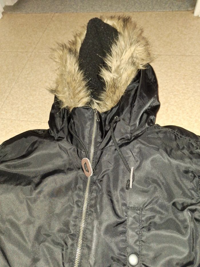 Manteau à capuche très bon état - photo numéro 7