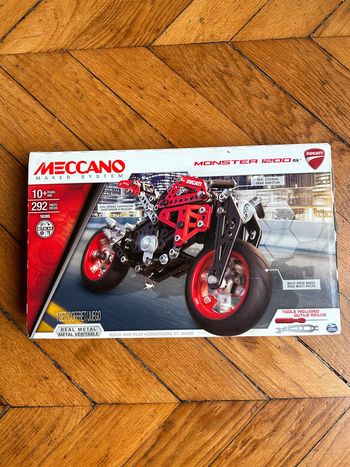 NEUF: meccano monster 1200: construis ta moto et amuse toi