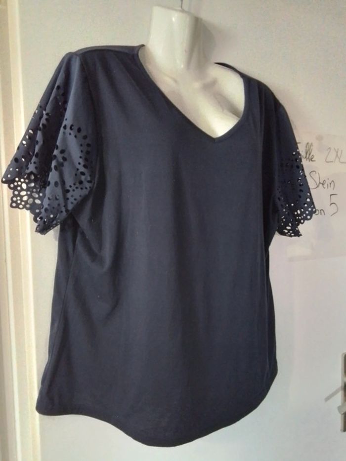 T shirt - photo numéro 3