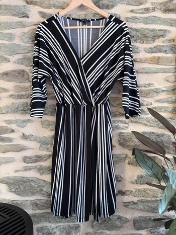 Robe taille L , très bon état