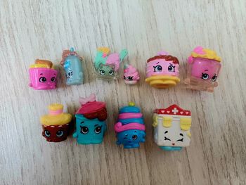 Shopkins family mini packs