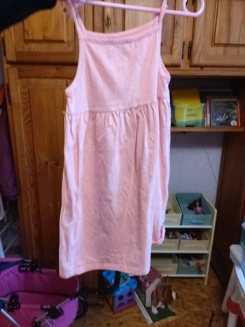 Robe rose 2 ans