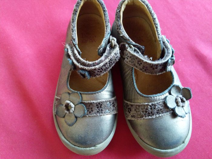 Chaussures taille 25 DPAM
