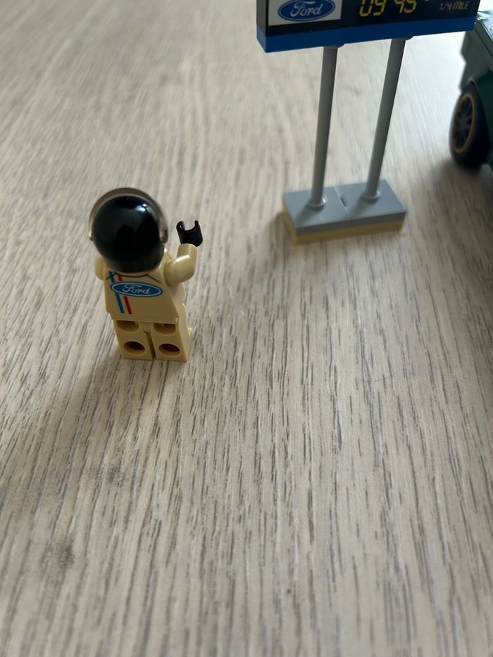 Lego Ford Mustang - photo numéro 4