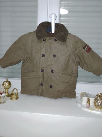 Manteau hiver pour petit garçon de 2 ans.
