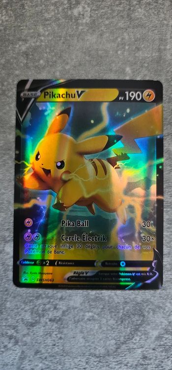 Carte Pokémon Pikachu V