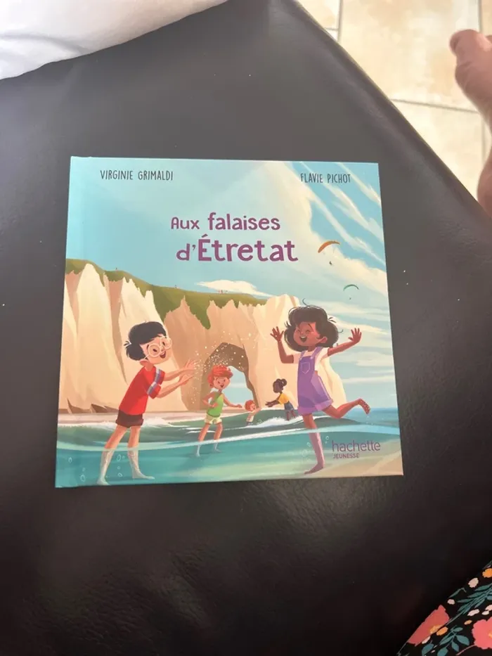 Aux falaises d’Étretat