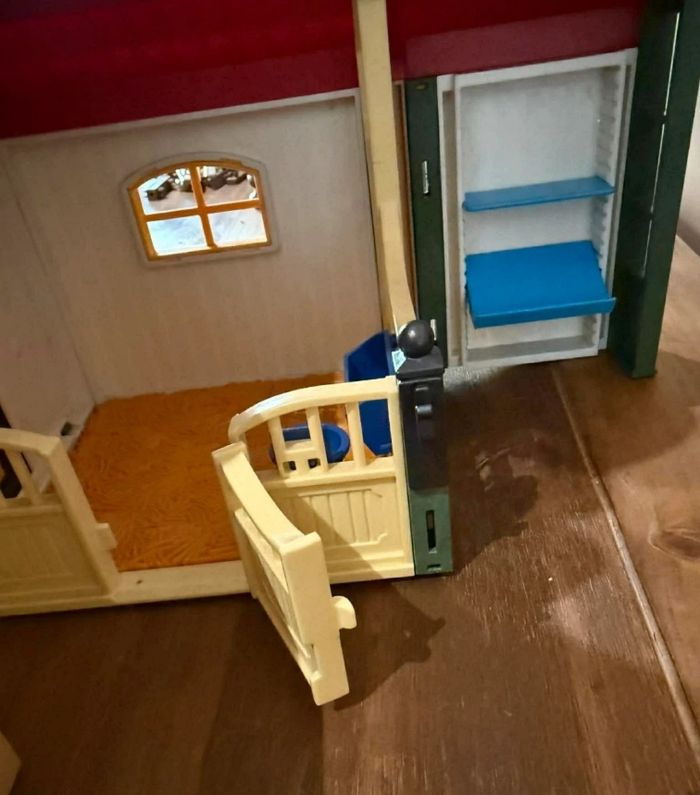 Playmobil set 6926 Riding Stables Club d'équitation
- photo numéro 9