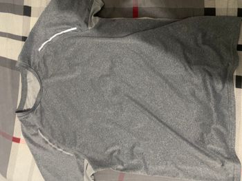 T-shirt gris primark à vendre