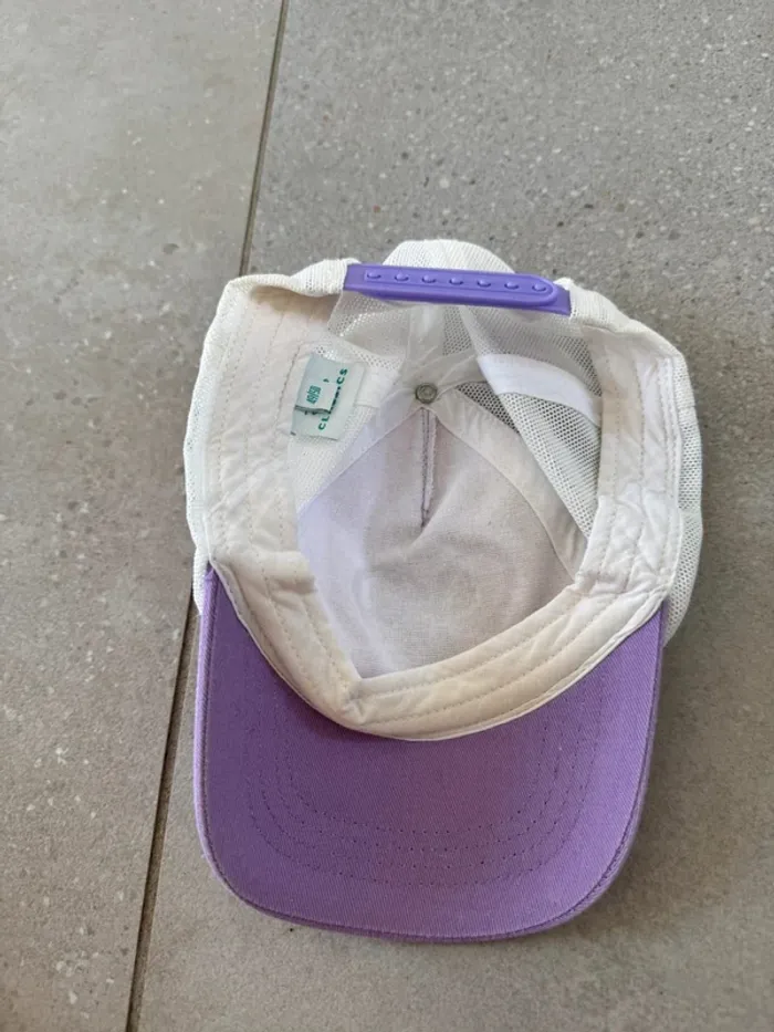 Casquette disney 49/50cm, bon état - photo numéro 2