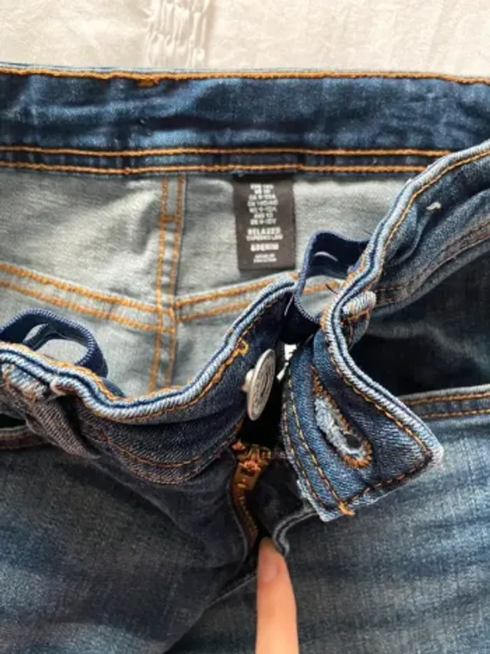 Jean H&M très bon état 9/10 ans - photo numéro 3
