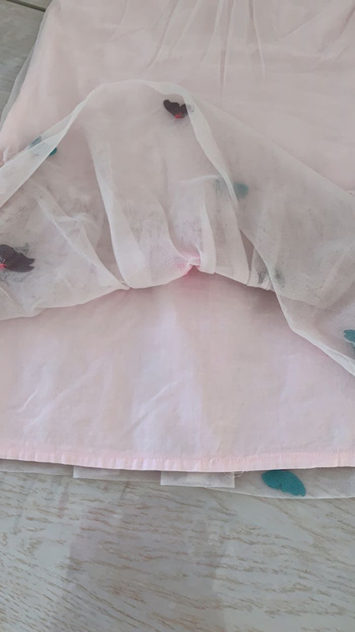 Robe rose clair papillons 🦋 6 ans Tissaia - photo numéro 5