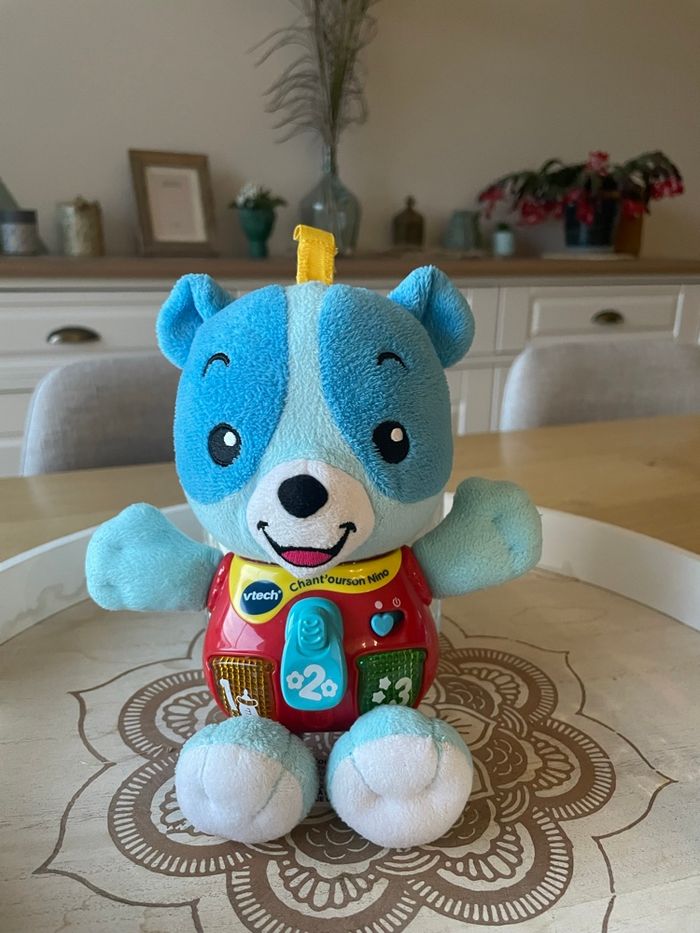 Ourson interactif Nino Vtech