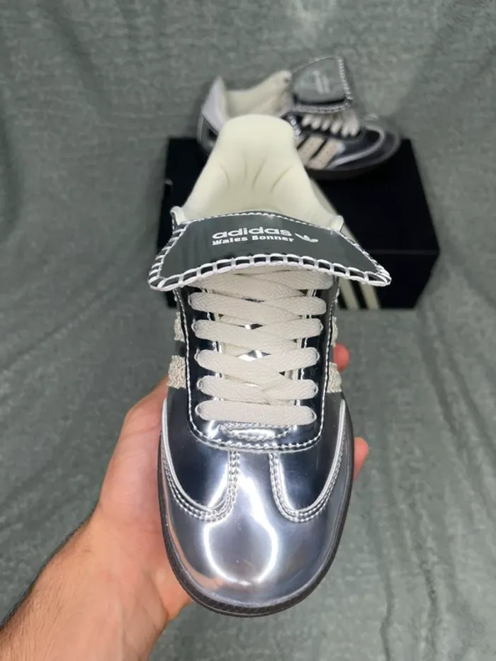 adidas x Wales Bonner Samba 'Metallic Silver Lace' - Taille 40 - photo numéro 2