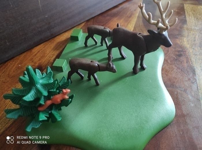 Cerf biches playmobils - photo numéro 2