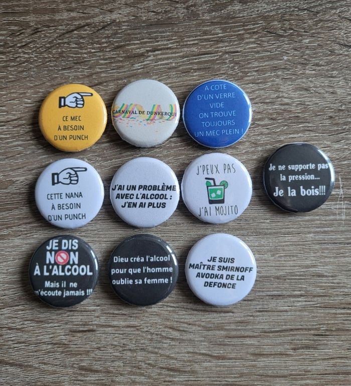 10 badges 30mm