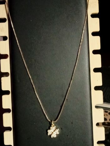 Collier , pour femme