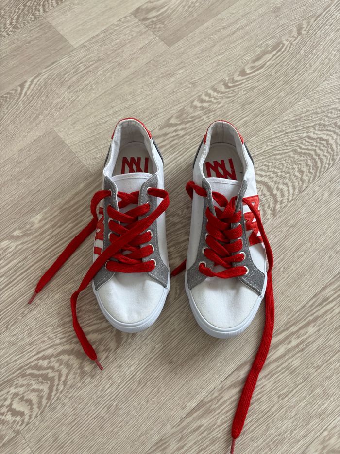Chaussures en tissus