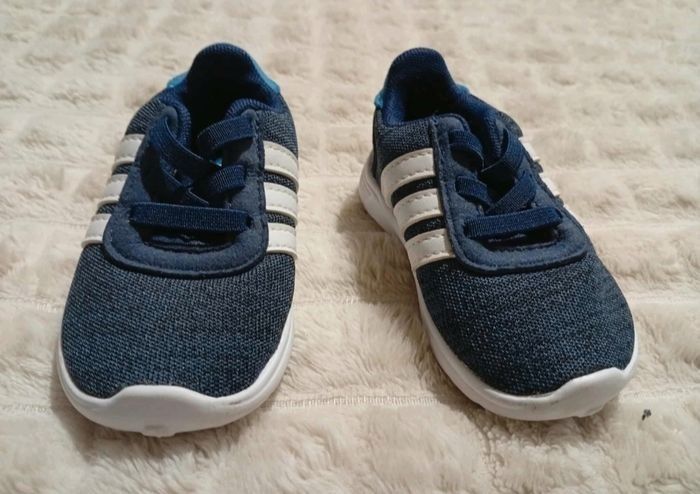 👟 Baskets Adidas – Taille 19 - photo numéro 2