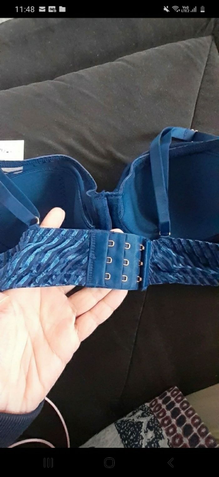 Soutien gorge velours neuf dorina - photo numéro 2
