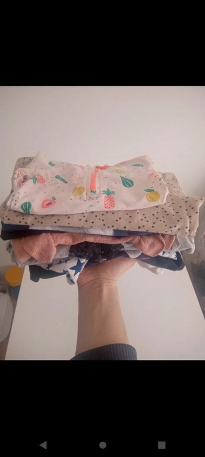 Lot de vêtements - photo numéro 8