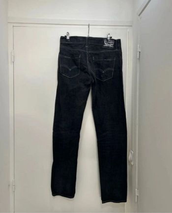 Jean Levi's 508 Noir Neuf taille 40 - photo numéro 3