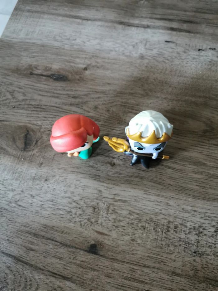 Deux mystery minis funko la petite sirène - photo numéro 2